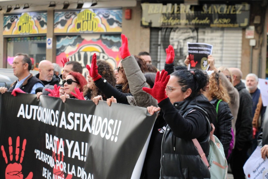 Manifestaci&oacute;n de la Plataforma por la Dignidad de los Aut&oacute;nomos