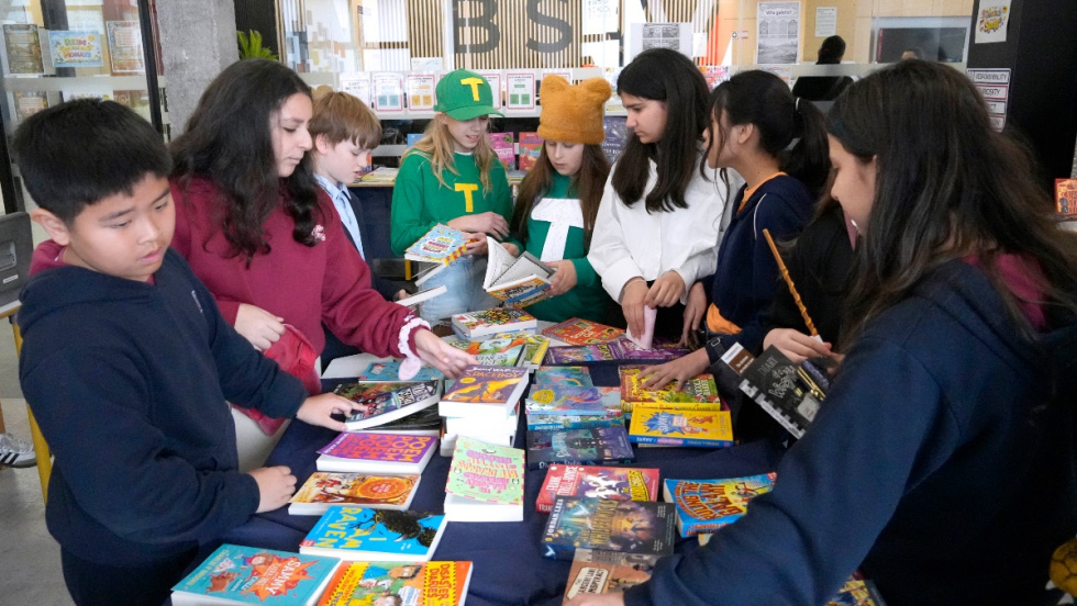 Libros para hacer frente a las pantallas en el British School of Valencia