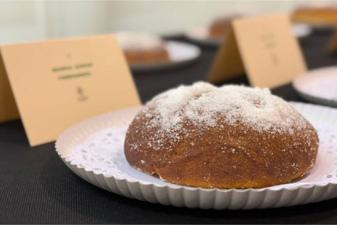 Elche pone en valor la repostería tradicional con una exposición protagonizada por mayores