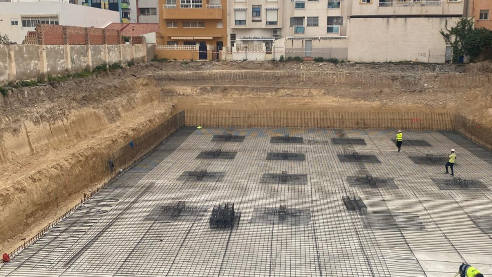 El parque Gabriel Miró de El Campello avanza en la construcción del tanque de tormentas