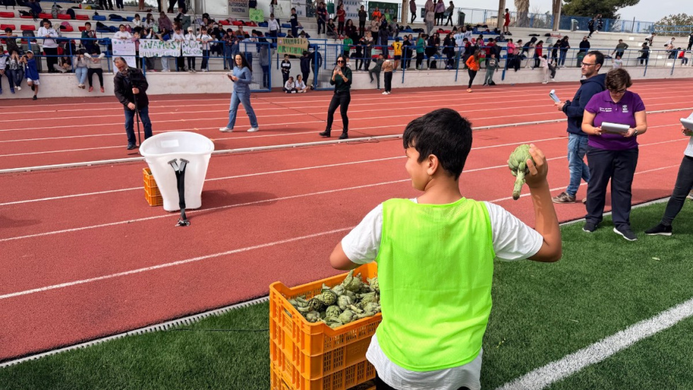 Olimpiadas Escolares de la Alcachofa celebradas en Almorad&iacute;
