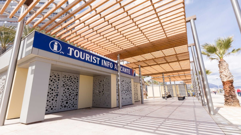 La Comunitat Valenciana refuerza la atención turística con 18 nuevas oficinas en Semana Santa