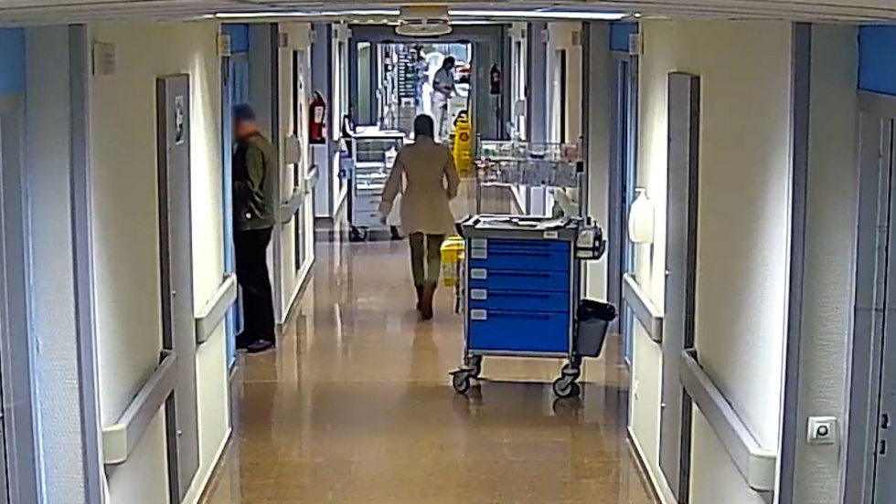 C&aacute;maras de seguridad en el hospital de Torrevieja.