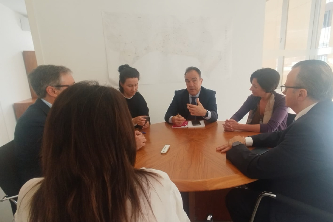 Alicante pone en marcha un plan de choque en Urbanismo para acelerar licencias y expedientes, con especial atenci&oacute;n a la vivienda protegida y al futuro desarrollo de 40.000 viviendas.