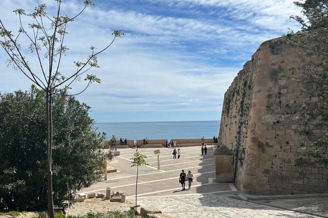 Alicante recupera el baluarte de Santa Ana del Castillo de Santa Bárbara tras su rehabilitación