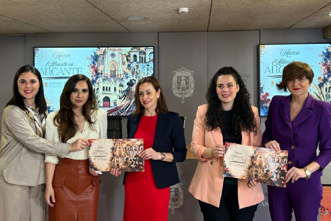 Alicante recibe a Albacete con folklore, pasacalles y gastronom&iacute;a en la Explanada y la plaza del Ayuntamiento este s&aacute;bado.