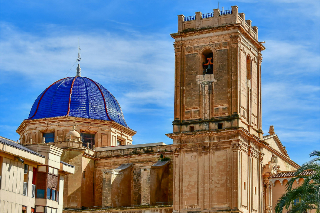 Elche modifica tráfico y estacionamiento esta semana por Vía Crucis y eventos vecinales