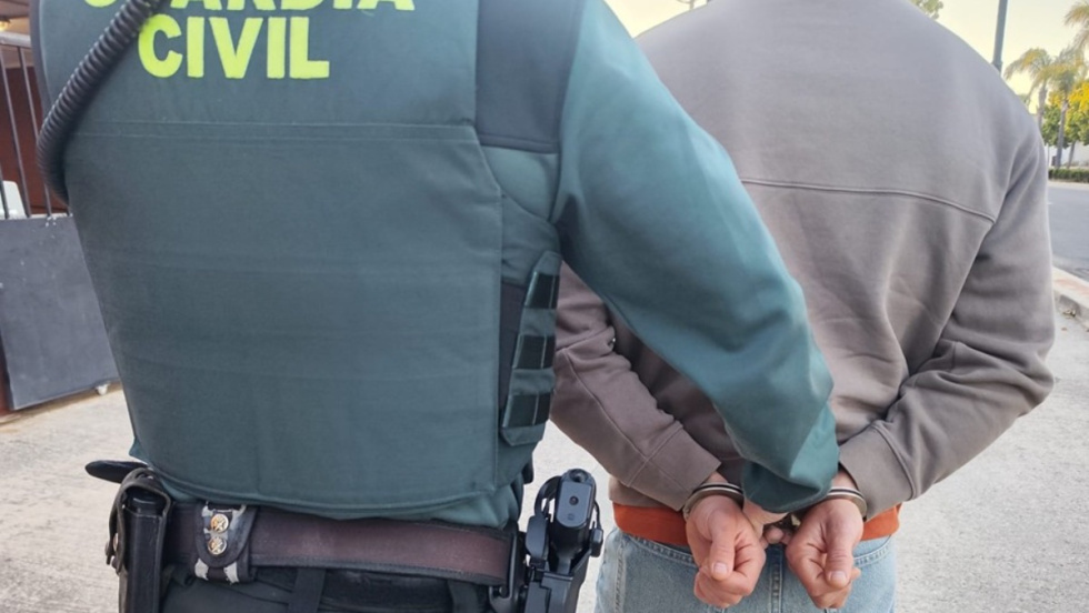 La Guardia Civil detiene en Polop a un fugitivo reclamado por Moldavia.