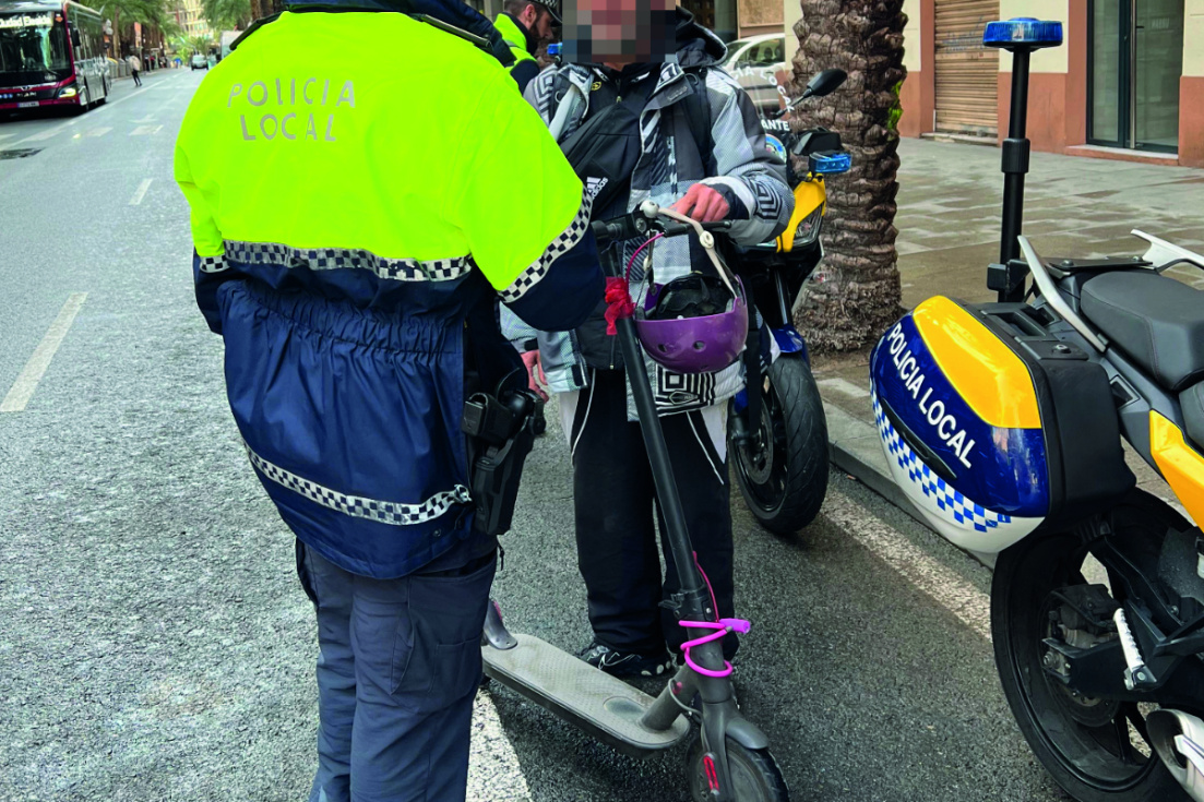 Alicante informa sobre la nueva norma de patinetes
