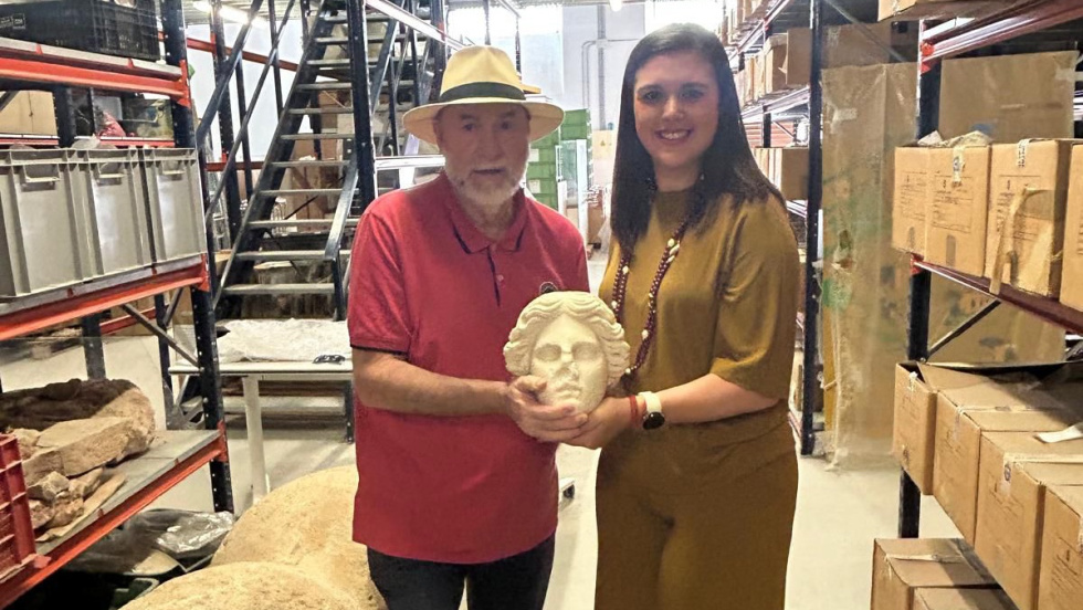 Hallazgo hist&oacute;rico en Alicante: descubren en La Almadraba un busto romano de &eacute;poca altoimperial