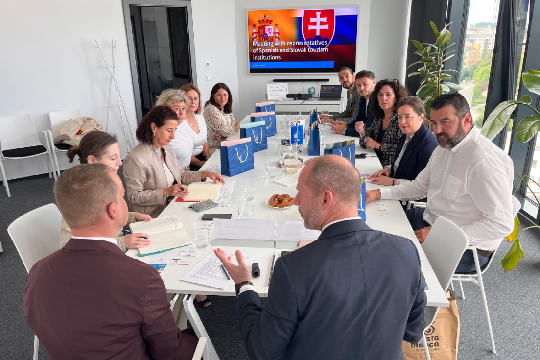 La Costa Blanca se promociona en Bratislava