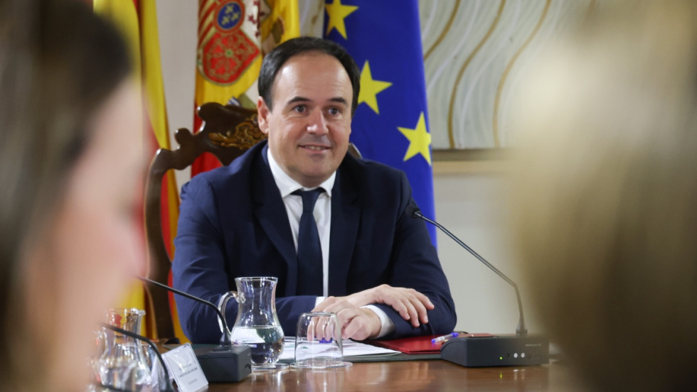 La Generalitat asegura que Pérez Llorca ha cumplido el 63% de sus compromisos de investidura en seis meses