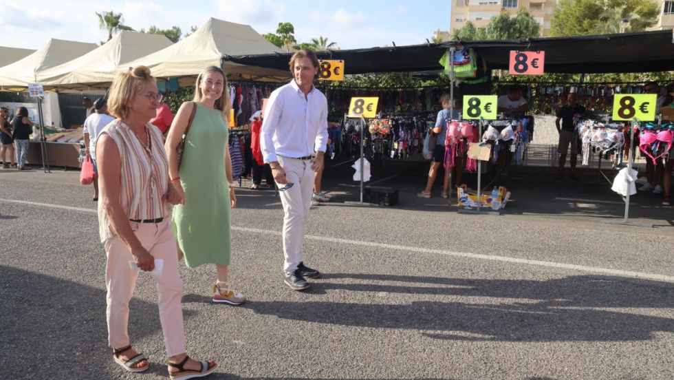 El mercadillo de verano de Urbanova regresa el 18 de junio con 26 puestos de alimentación, textil y artesanía