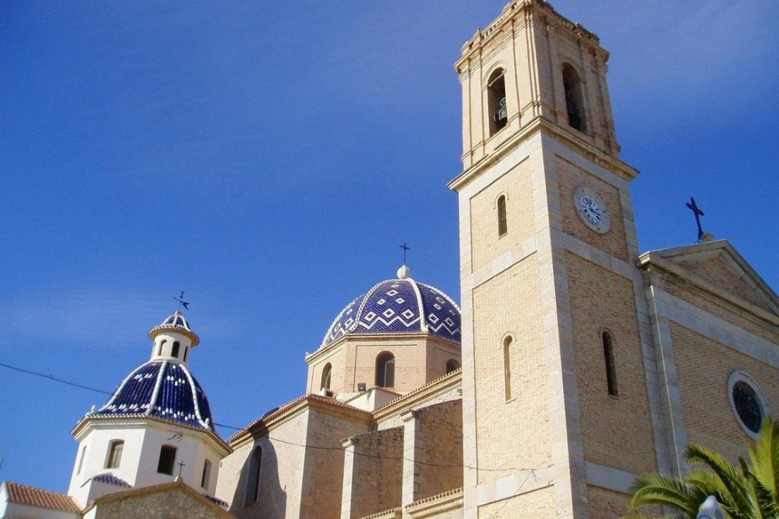 Altea ofrece visitas guiadas gratuitas por su casco antiguo en julio y agosto