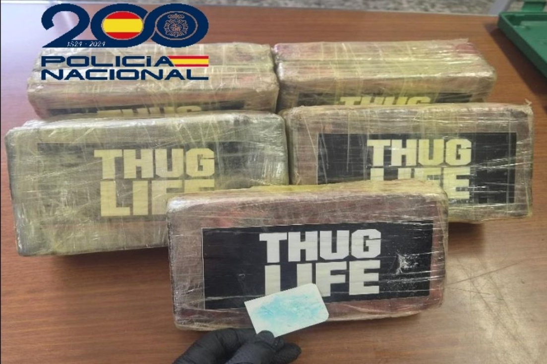 Localizados m&aacute;s de 10 kilos de coca&iacute;na ocultos en un sofisticado doble fondo en un veh&iacute;culo