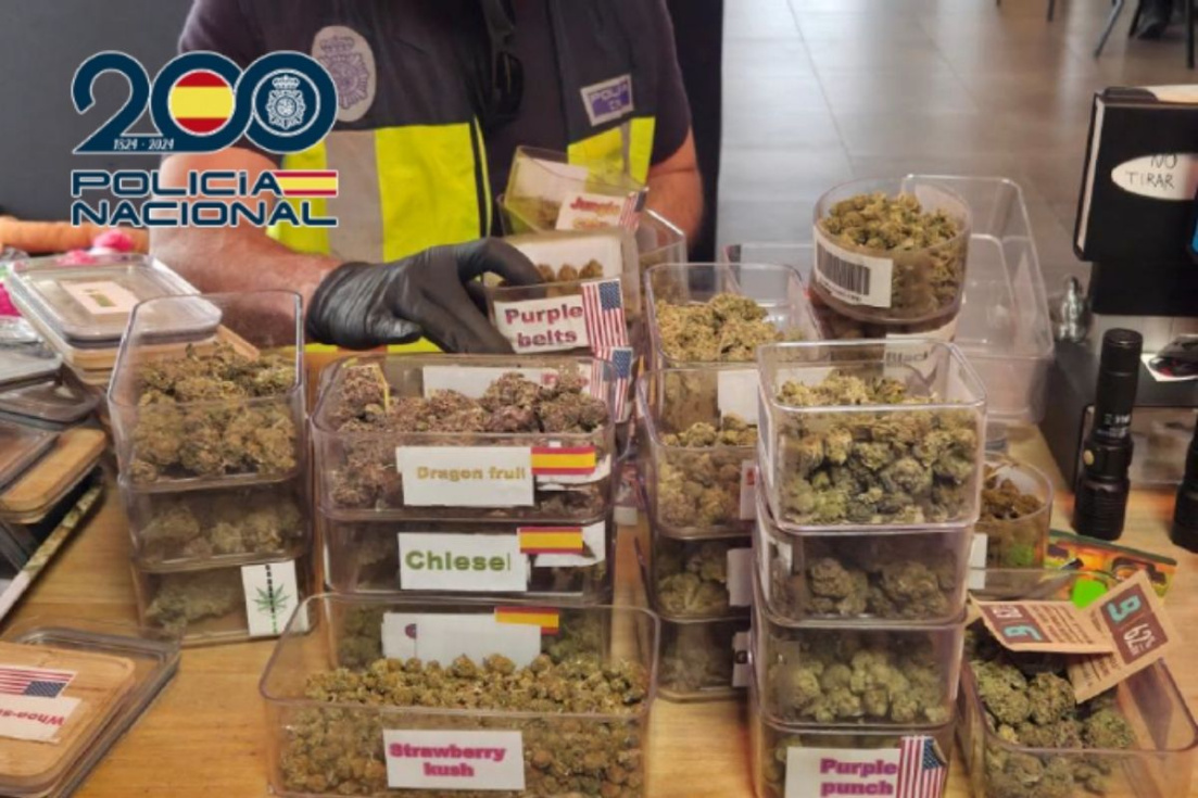 Intervenido m&aacute;s de dos kilos de marihuana, hach&iacute;s, 601 porros y dinero en efectivo