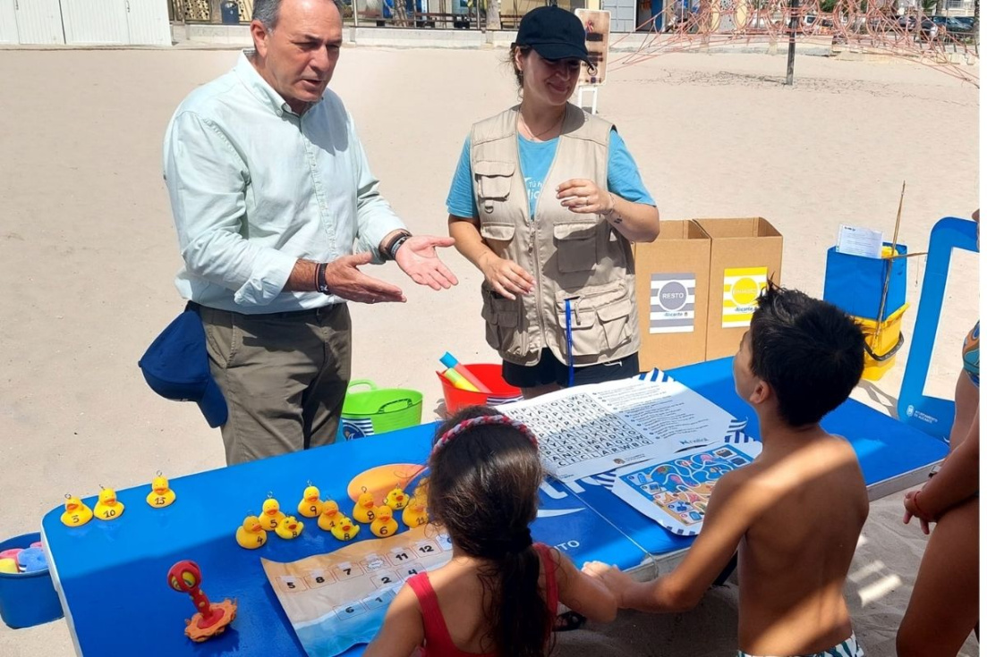 Campa&ntilde;a de concienciaci&oacute;n ambiental en las playas de Alicante
