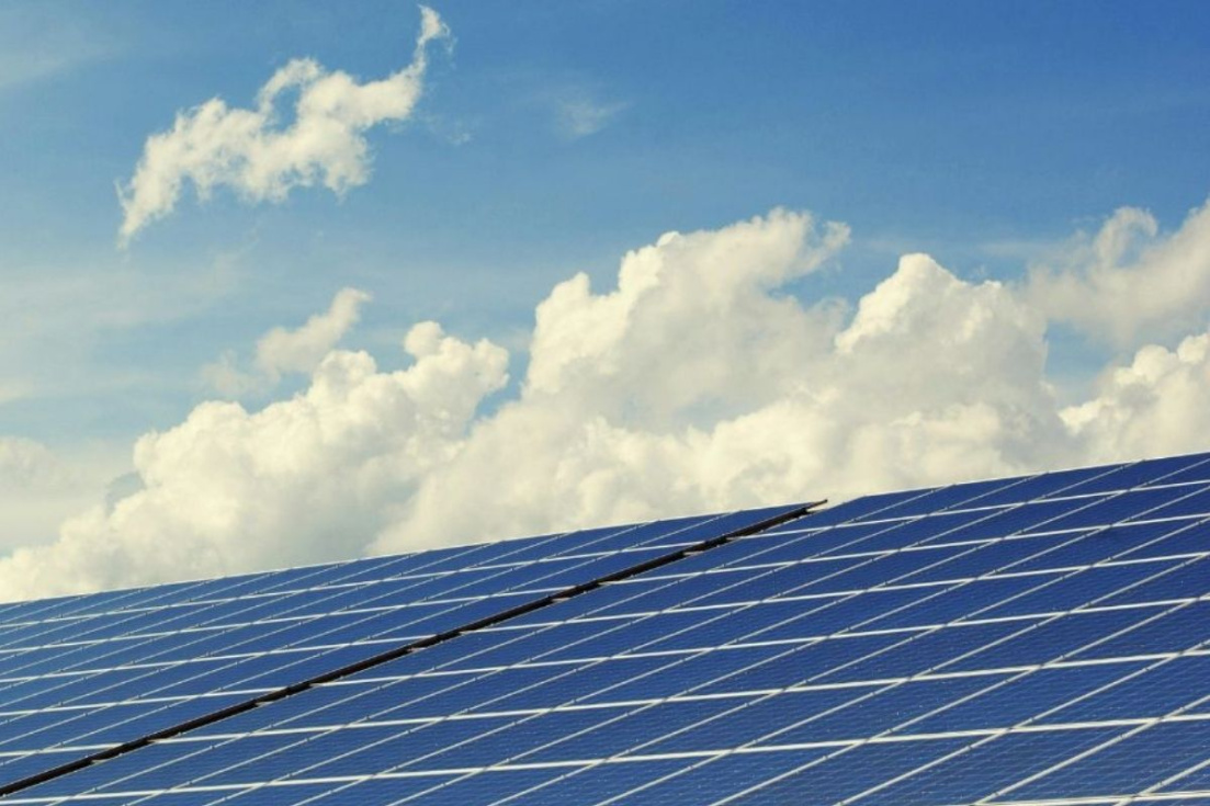Placas fotovoltaicas de la Escuela de Arte de Alicante