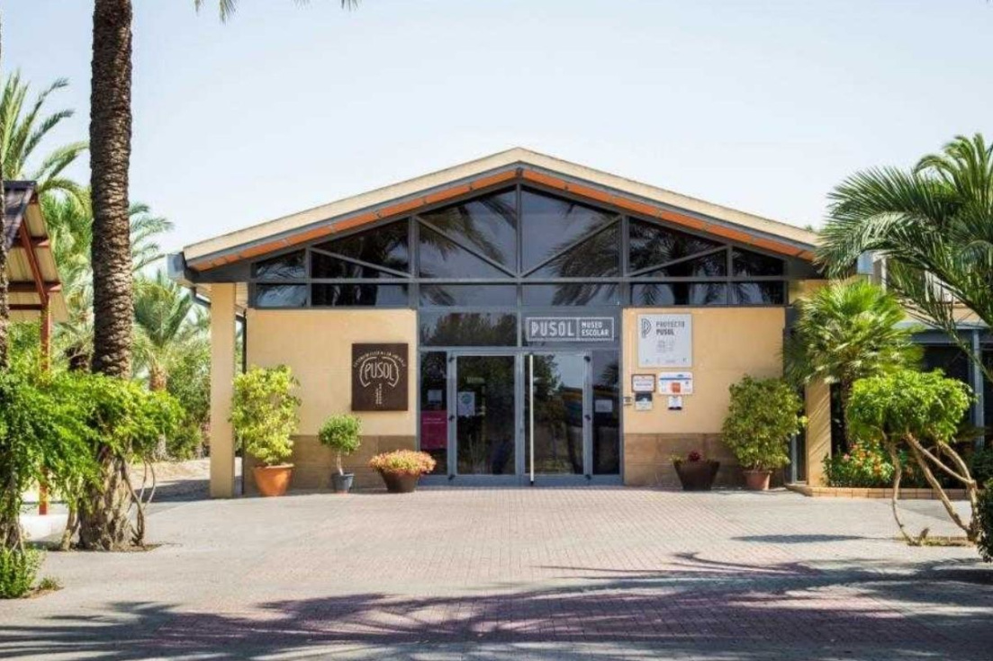 Elche recupera sus tradiciones con nuevos talleres en Puçol y l’Hort de Pontos