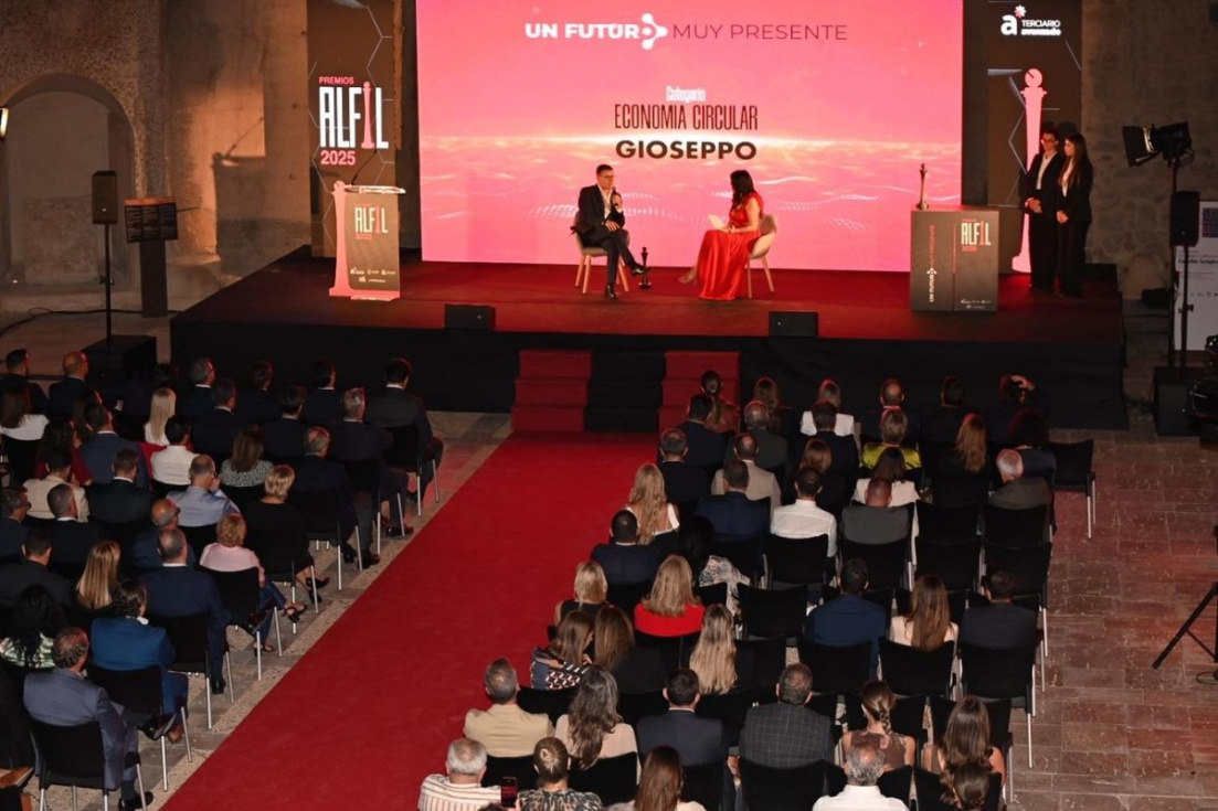 Gala de los Premios Alfil 2025, organizados por la asociaci&oacute;n Terciario Avanzado