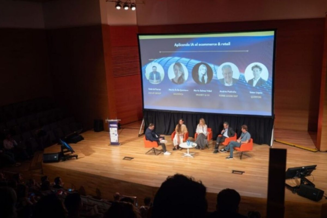 Participantes durante el Ecommerce Tour Alicante