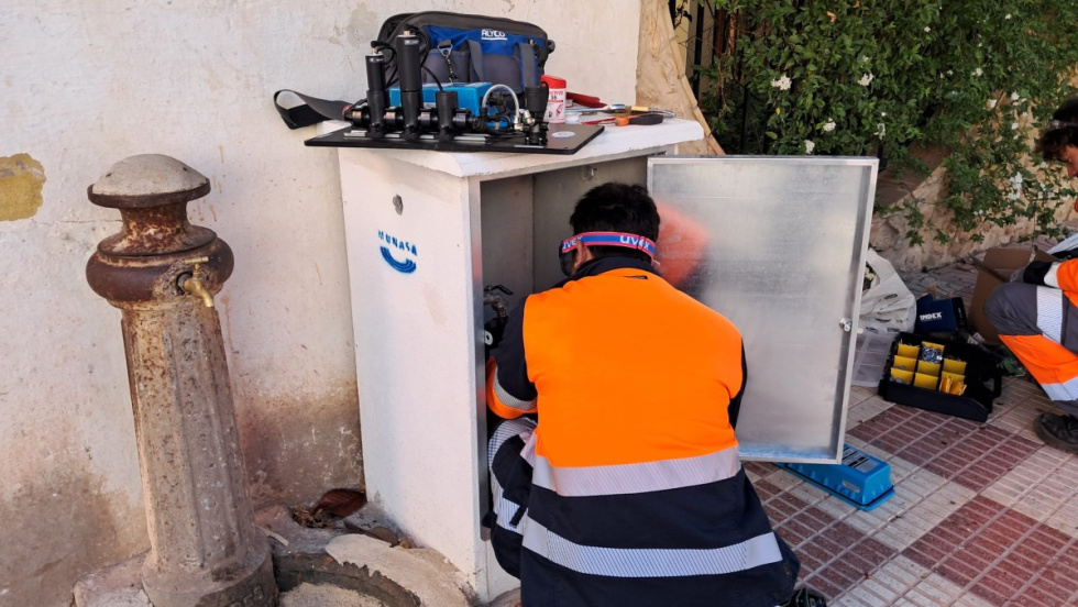Revisi&oacute;n de instalaci&oacute;n h&iacute;drica en Onil.