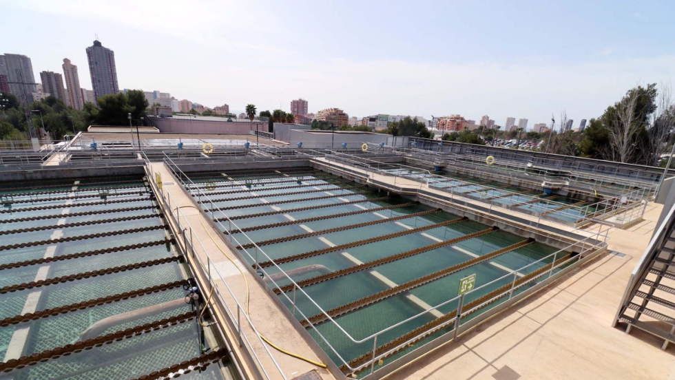 Estaci&oacute;n depuradora de agua en Benidorm.