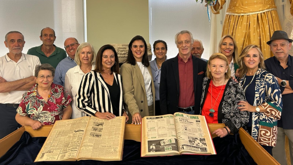 Presentaci&oacute;n del archivo de la Hoja del Lunes de la Asocaci&oacute;n de Periodistas de Alicante.