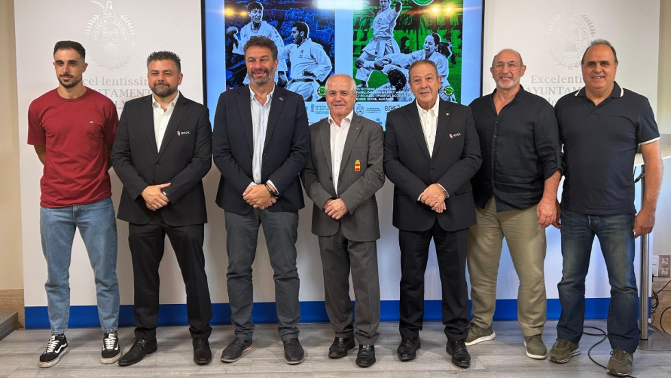 Elche reúne este fin de semana a cerca de 900 karatecas de toda España en la Liga Nacional